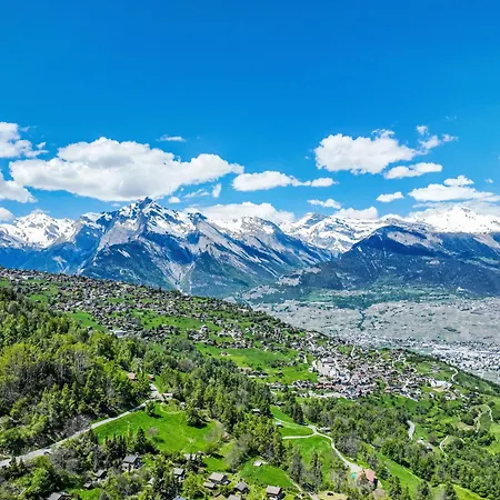 Apartment Eden Roc 51 By Interhome