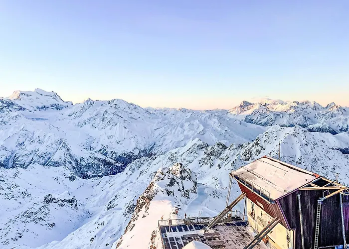 Eden Roc 51 By Interhome アパート ナンダ