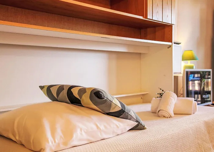 アパート Eden Roc 51 By Interhome ナンダ