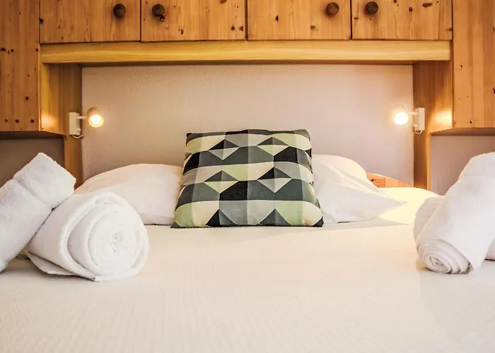 Eden Roc 51 By Interhome アパート