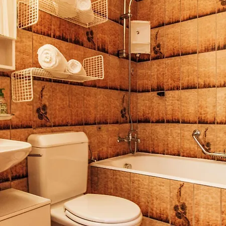 Eden Roc 51 By Interhome Appartement